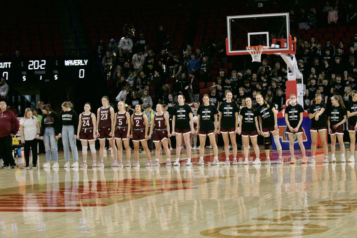 Lady_Vike_Bball's tweet photo. I want to give a huge shoutout to our girls bball team and especially our seniors! @PRadenslaben @anna__clarkee @KaraKassebaum @CordesMackenzie  this is an awesome group of ladies who have grown our program with fun,love,hard work,caring for others!Fortunate to be in their lives! https://t.co/4BjVtaAGLy