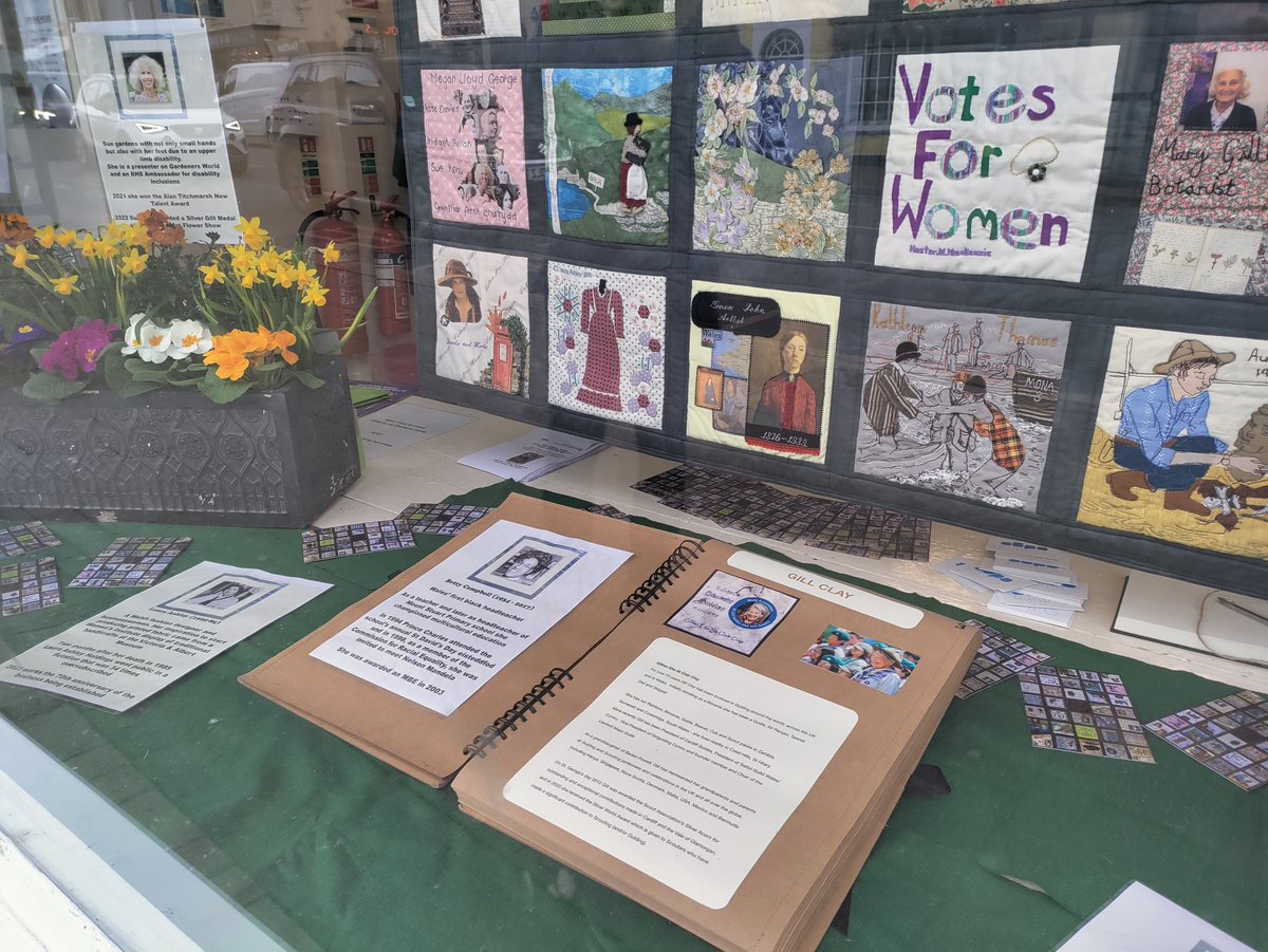 <a href="/AMC_WAW/">Womens Archive Wales</a> <a href="/BBCWalesToday/">BBC Wales Today</a> <a href="/lucyowenwales/">Lucy Owen</a> <a href="/WalesOnline/">WalesOnline 🏴󠁧󠁢󠁷󠁬󠁳󠁿</a> <a href="/BBCRadioWales/">BBC Radio Wales</a> <a href="/BBCWomansHour/">BBC Woman's Hour</a> <a href="/tyhafan/">Tŷ Hafan Children's Hospice</a> 
Our Cutting Edge Textile Group International Women's Day quilt is now hanging in the Ty Hafan Cowbridge shop window and will be there until 19 March 2023.