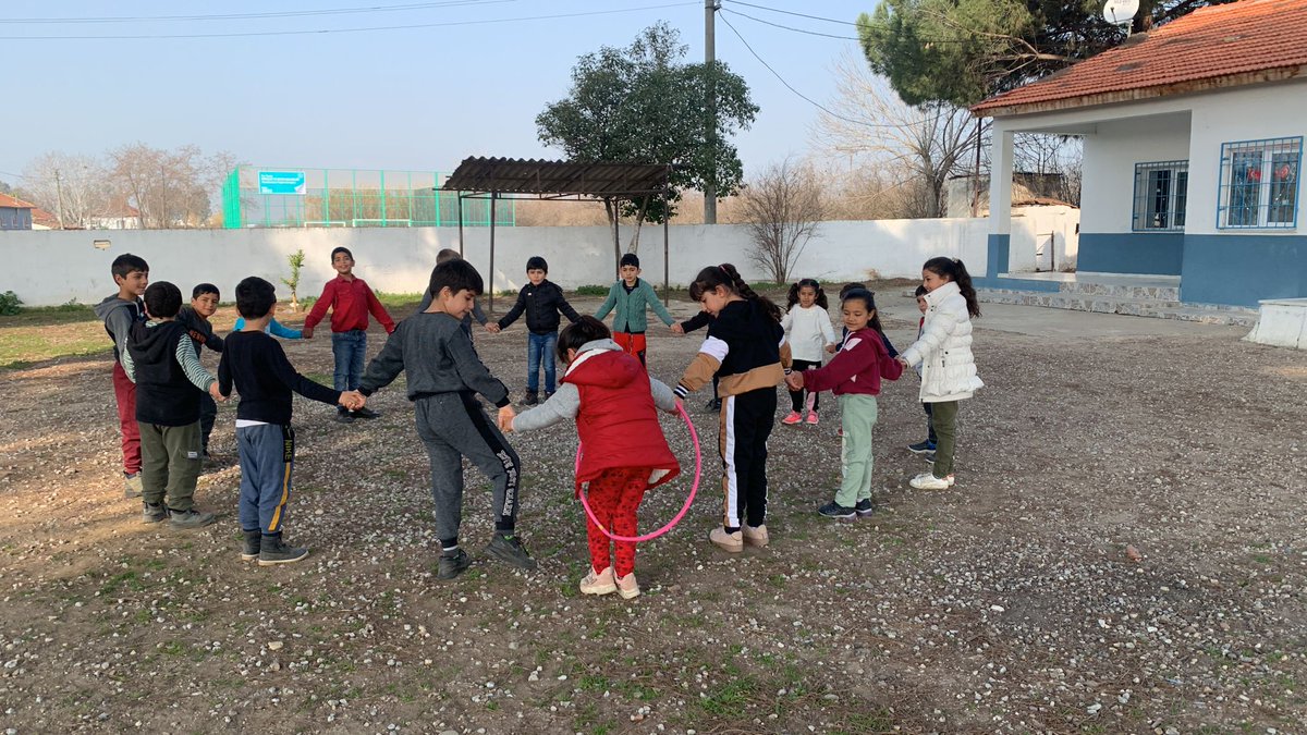 Ortaklar Genç Ofisimizde,3 Mart Dünya Yaban Hayatı Günü kapsamında gençlik liderimiz tarafından gençlerimize,yaban hayatı içerikli dokümanlar eşliğinde bilgiler aktararak farkındalık oluşturulmuştur🐿🦅🐦🐾🐢🌳#ÇevreTimi #WWD2023 #PartnershipsForConservation
#DünyaYabanHayatıGünü