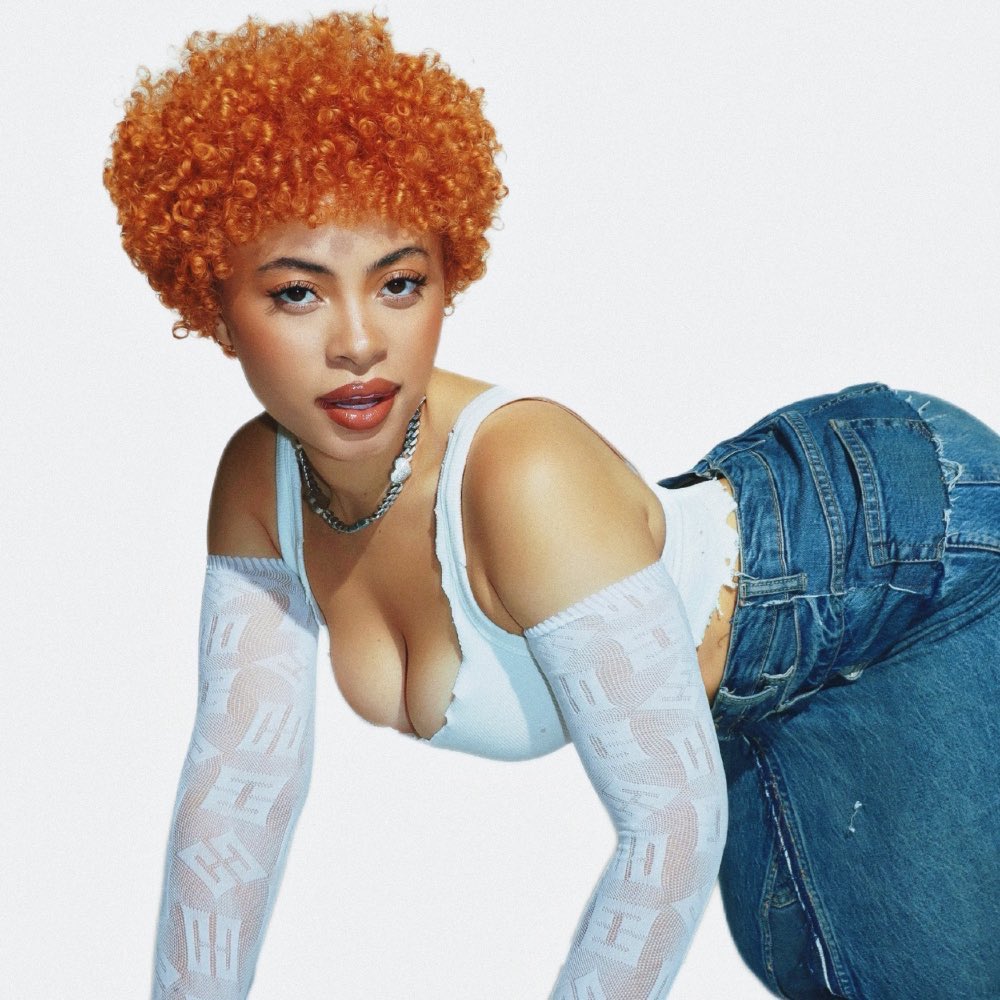 icespicedata's tweet photo. .@icespicee_ has now surpassed 30 MILLION monthly listeners on Spotify! 

— She is only 1.3M listeners behind the botched rapper! https://t.co/DEJ4r609xK