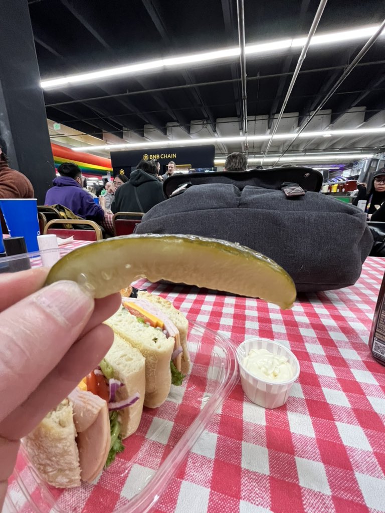 TheRowdyPickles 🥒 tweet media