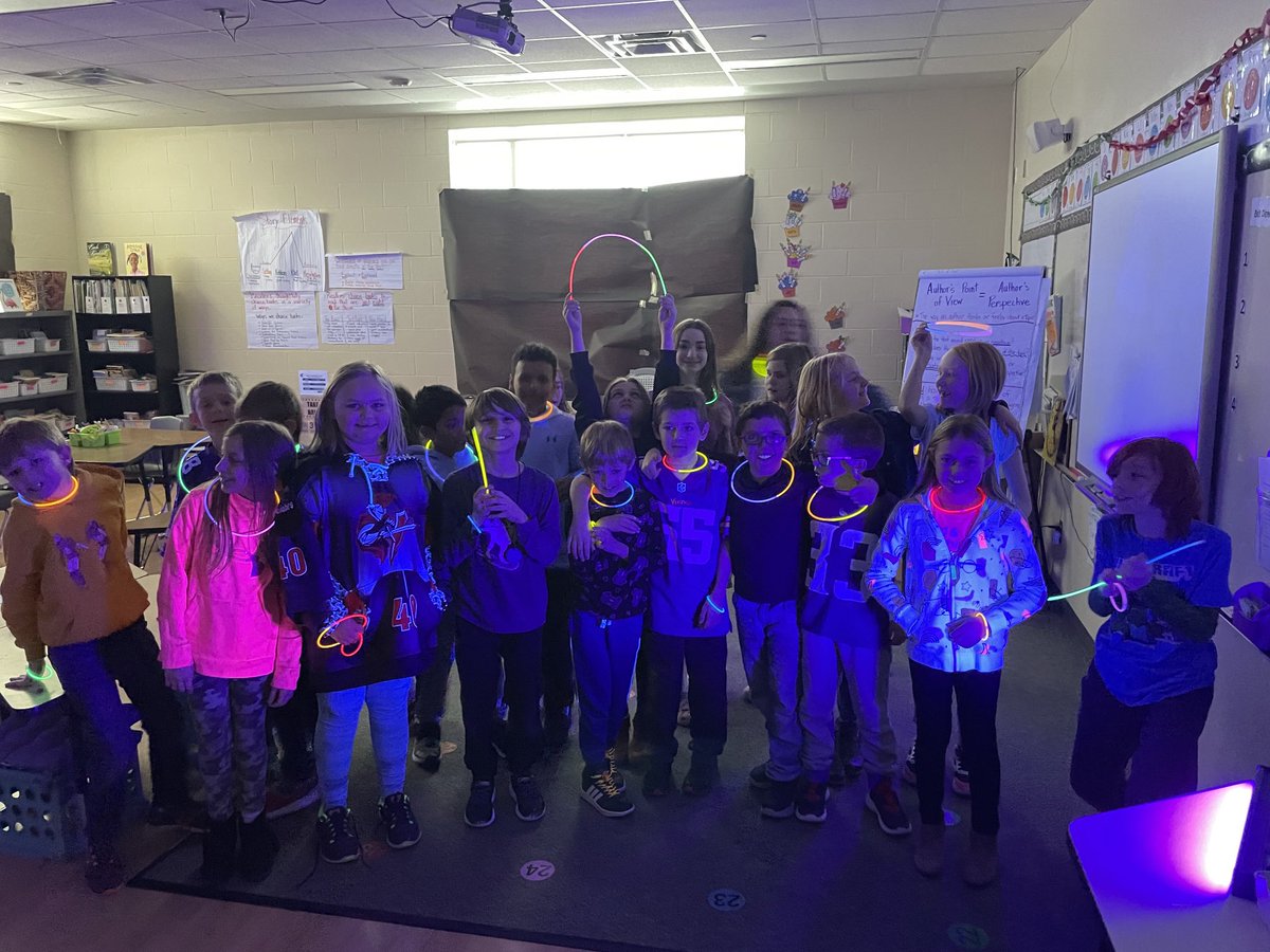 A great way to end I Love To Read month!  A glow dance party with some third grade STEAM students!  #glowing #dancing #reading #STEAM ⁦<a href="/ISD911/">Cambridge-Isanti Schools</a>⁩