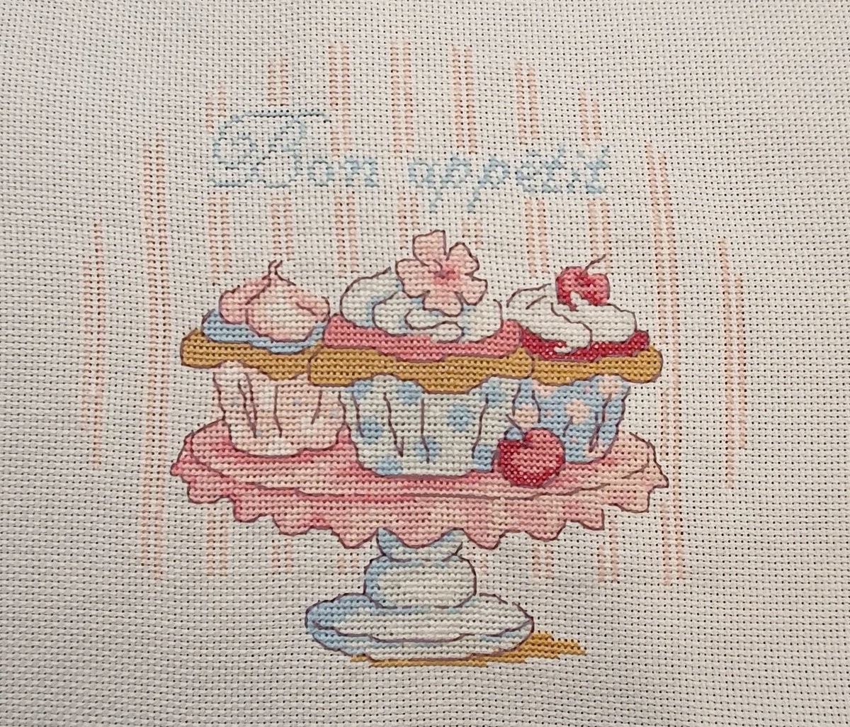 DGhostine's tweet photo. All you need is #cupcakes π§
My latest piece of art
#d_stitching https://t.co/cgBr0eOjx9