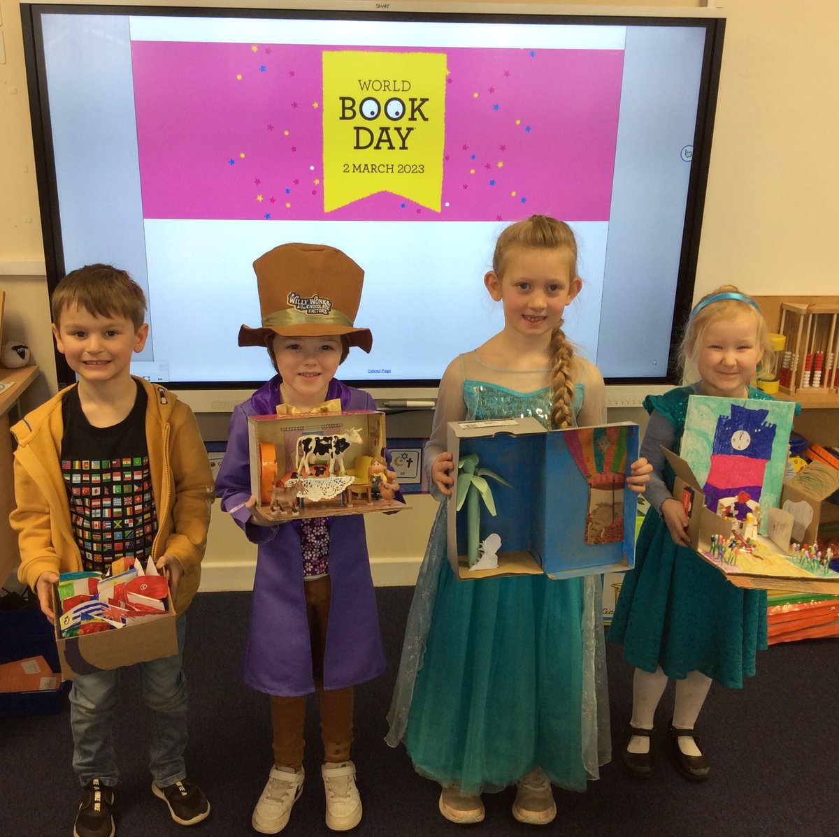 Wrenthorpe_SCH's tweet photo. Children in 1B had some magnificent creations for their 'Book in a Box'! https://t.co/SAIAkYXN7d