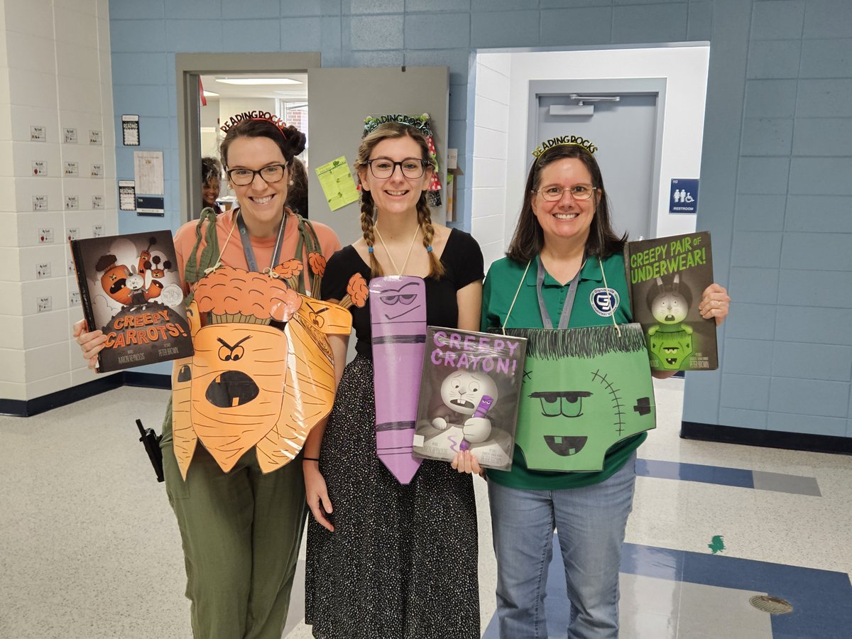 Graniteville Elementary School (@gves_gators) on Twitter photo A good finish to Read Across America Week!  We watched Chicken Little's Day Off by the Porkchop Productions and had a Book Character Parade.  Lots of reading and fun! #ReadingisFun  Thanks to our PTO for funding Porkchop Productions! A good finish to Read Across America Week!  We watched Chicken Little's Day Off by the Porkchop Productions and had a Book Character Parade.  Lots of reading and fun! #ReadingisFun  Thanks to our PTO for funding Porkchop Productions!
