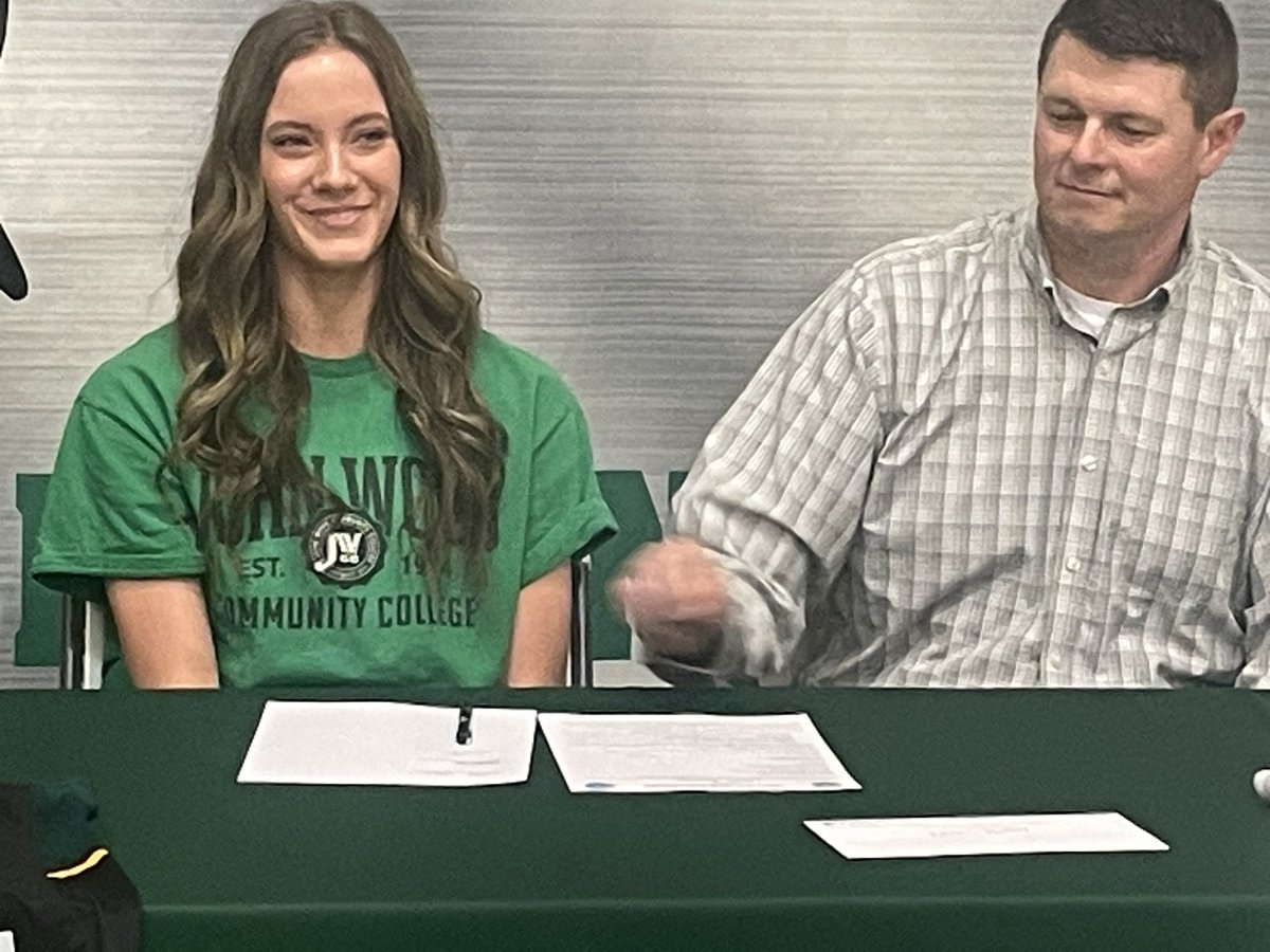 ChrisDuerr's tweet photo. Honorable Mention All-Stater Katey Flynn makes it official with @JWCCBlazersWBB 

Terrific two-way player and student athlete. Brown County should be awfully proud of this one https://t.co/6Hvm38SKH9