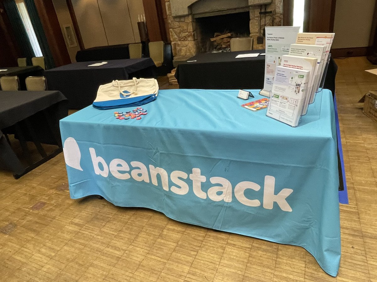 thelindseyhill's tweet image. Excited to hear how you’re connecting w/colleagues at the #CSLAconference about growing your school’s reading initiatives. Swing by #Beanstack today from 4 to 8 in the Kiln Room. We’re motivating whole districts to ♥️ reading again!@4csla @zoobeanreads #tlchat #csla2023 #stuvoice
