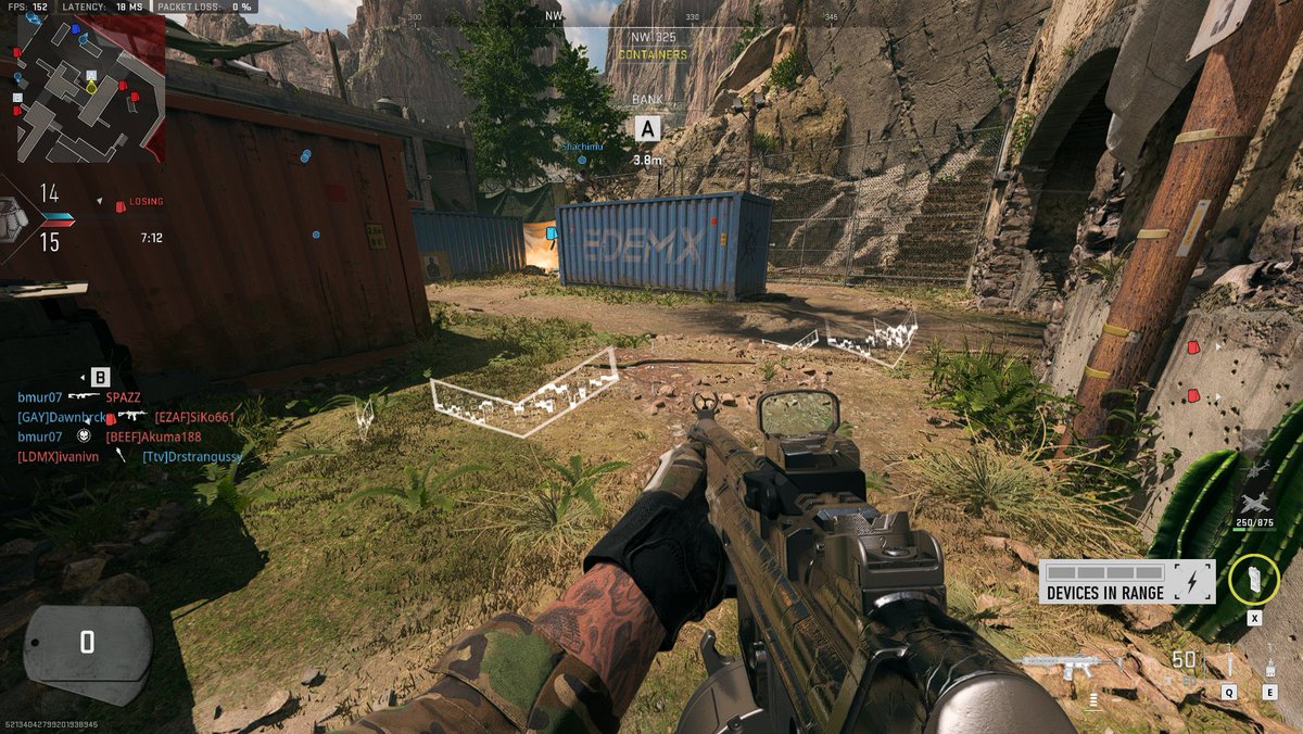 RainerTheWolf's tweet photo. @RavenSoftware @InfinityWard @Activision @CallofDuty yeah um something not right here https://t.co/305IJqPot3