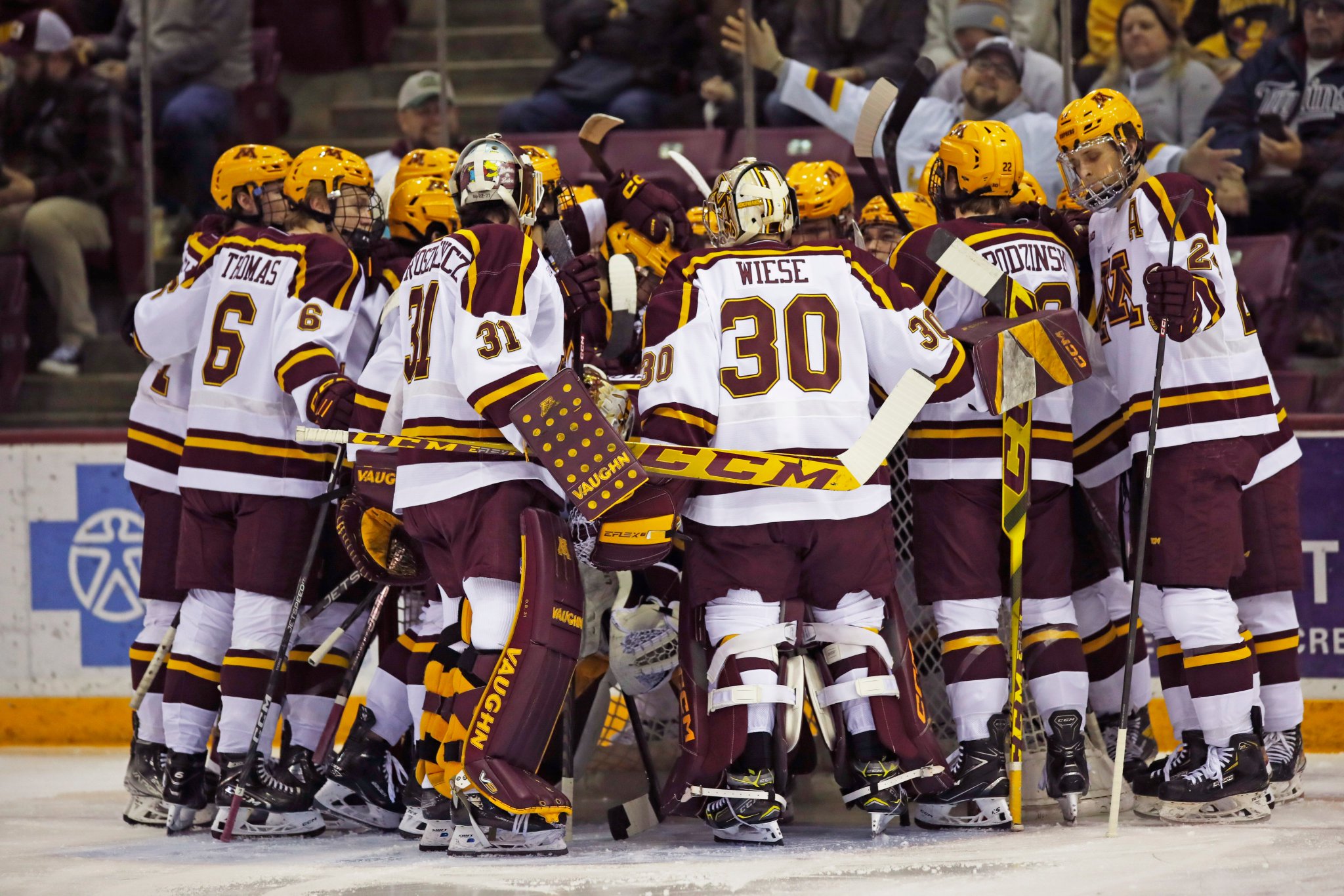 Minnesota Men’s Hockey on Twitter "ℝ𝕠𝕒𝕕 𝕋𝕣𝕚𝕡 𝕥𝕠 ℝ𝕠𝕔𝕙𝕖𝕤𝕥𝕖𝕣 The Gophers
