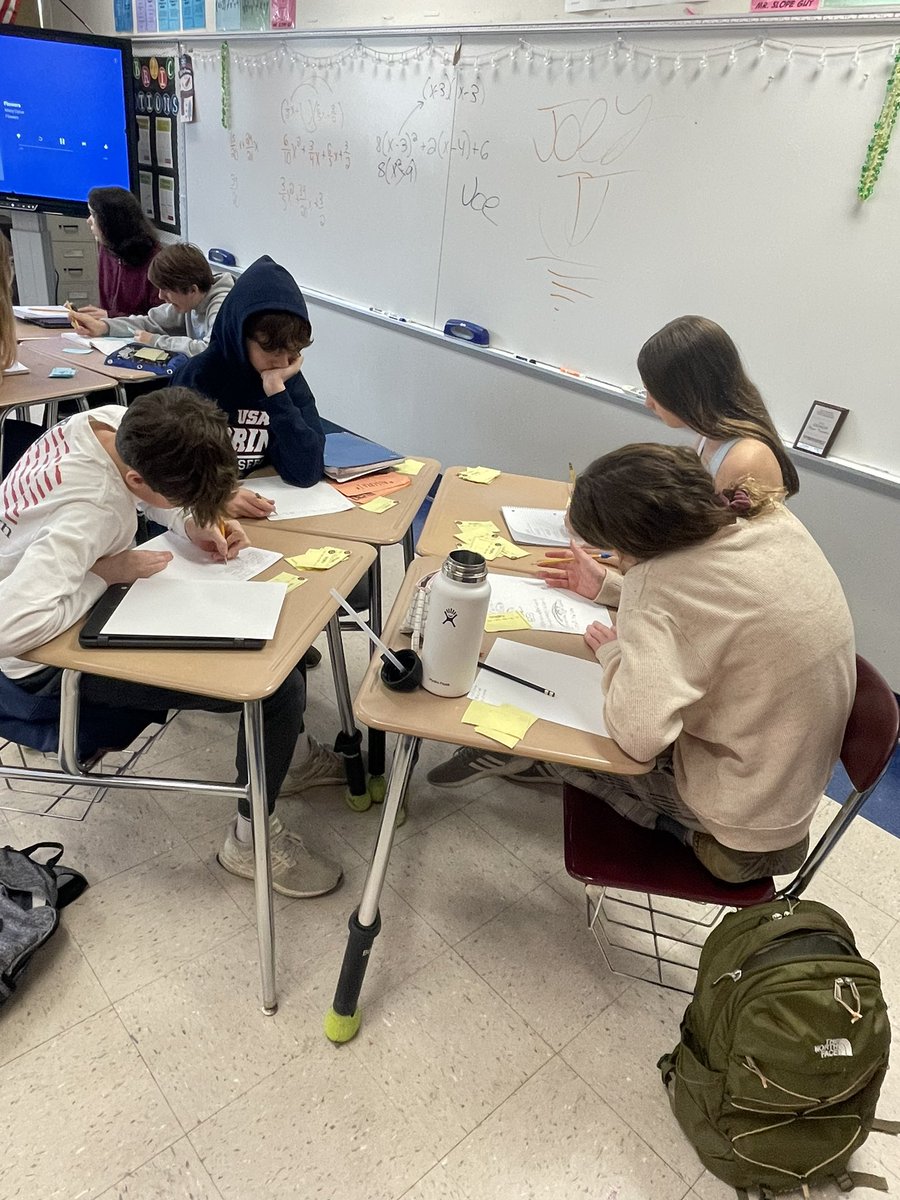 Daria Resnick tweet media