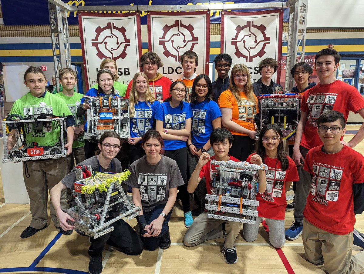 4525robotics's tweet image. PHEW! We hosted the first LDCSB Robotics League Championship and it was a blast! Tournament Finalists, Skills Champion and Skills Runner Up - earning us both @LDCSB spots in the @skillsontario competition in May! 🎉🎉Tomorrow we’re off to VRC provincials in Niagara! #omgrobots 🤖