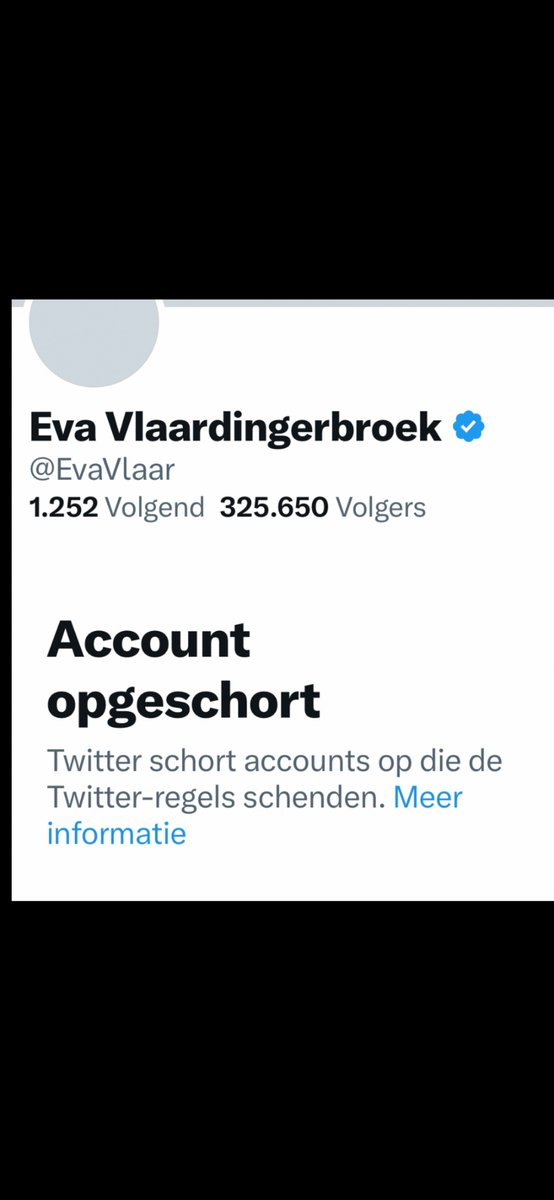 PetravanDam3's tweet photo. Twitter is (voorlopig) een gevaarlijke rechtsextremiste armer. Eva Vlaardingerbroek, de partner van Raisa, is exit (?)
Als dit zelfs onder Elon Musk gebeurt ben je echt te ver gegaan.
Extreemrechtsen bedelen om #bringevaback
(#verkiezingen15maart #vandaaginside Johan Derksen) https://t.co/gDHeL31FZf