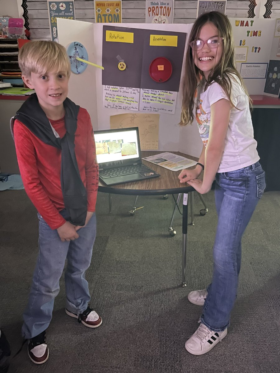 AmberSeale3's tweet photo. That’s a wrap! Third period presented What time is it? Sundial projects to @SnodgrassElla third grade class! @LorenaISD @Lorena_Elem https://t.co/wKiWDaLvnt