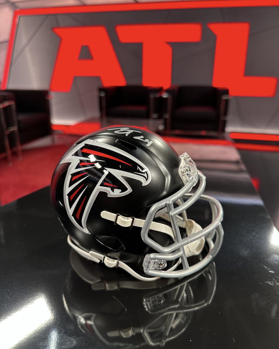 Let’s start the weekend off right!

RT for a chance to win this signed <a href="/ajterrell_8/">AJ Terrell</a> mini helmet!