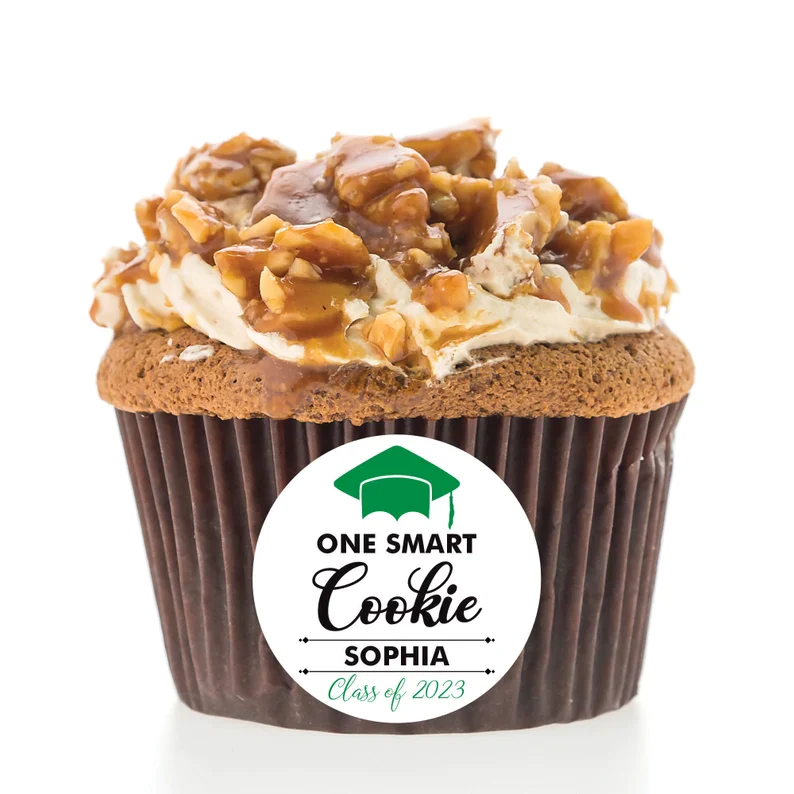 VoilaPrint's tweet image. Personalized Graduation 2023 Stickers voilaprint.com/products/perso… 
#partygifting #customstickers #custompartyfavors 🎓🕺