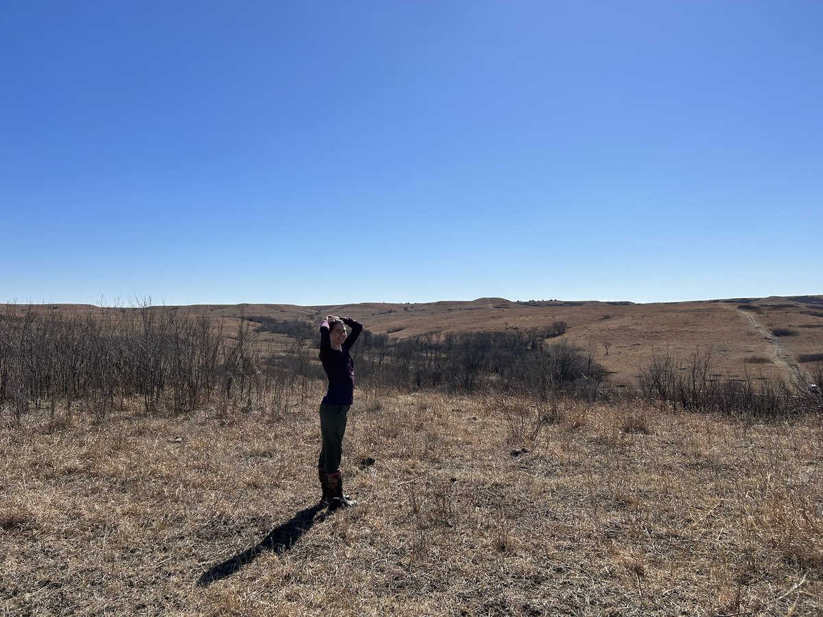 Been a while, had a solid fieldwork day at Kings Creek <a href="/KonzaLTER/">Konza Prairie LTER</a> ! Downloaded pressure transducers, took some seep water samples, and tied flagging tape around trees for a future project. This watershed is the best, esp before leaf out and tick season 🙃