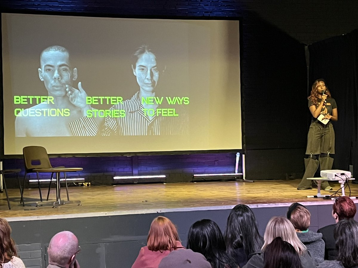 MrsArmitage's tweet photo. Absolutely inspiring day at @SheSaysBrighton listening to some amazing speakers, meeting some fabulous women and finding out we are all remarkable #womenintech #InternationalWomansDay #iamremarkable https://t.co/b1OeUBBz6d