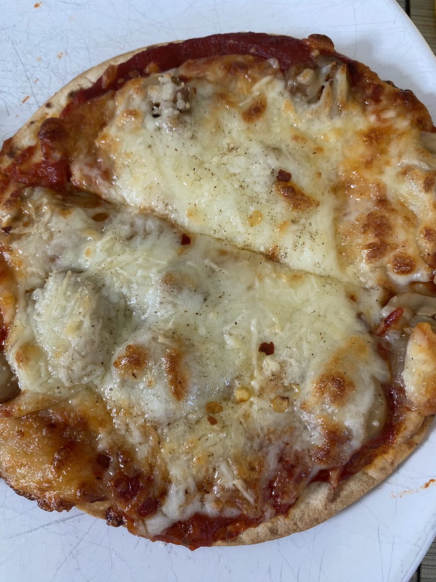 Dr. Interracial 🇺🇸 on Twitter "Flour tortillas make great pizza crust