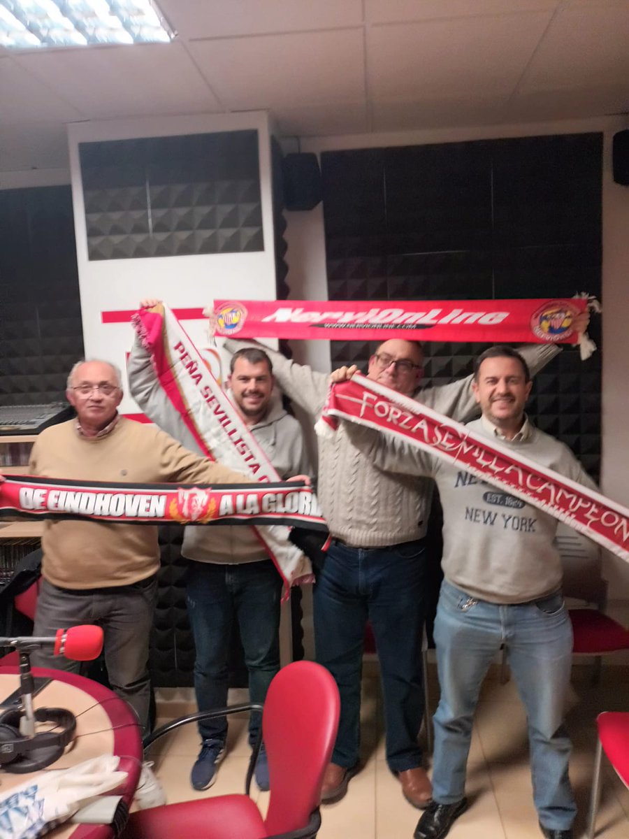 FAMILIA ROJIBLANCA PEÑAS
Patrocinan <a href="/BarTribuna/">bar tribuna sevilla</a> y #brutal

Tertulia Sevillista con <a href="/joaquinruiz13/">Joaquín Ruiz</a> y las Peñas <a href="/PS_ForzaSevilla/">PS Forza Sevilla Campeón</a> <a href="/psinervionline/">PSI NerviOnLine</a>  <a href="/Sevillistas101/">Peña Sevillistas 101%</a> y <a href="/PSdEscandinavia/">PS de Escandinavia</a>

Colabora <a href="/fpsevillistas/">F. Peñas Sevillistas</a>

Puede escuchar el programa en este enlace go.ivoox.com/rf/104023768