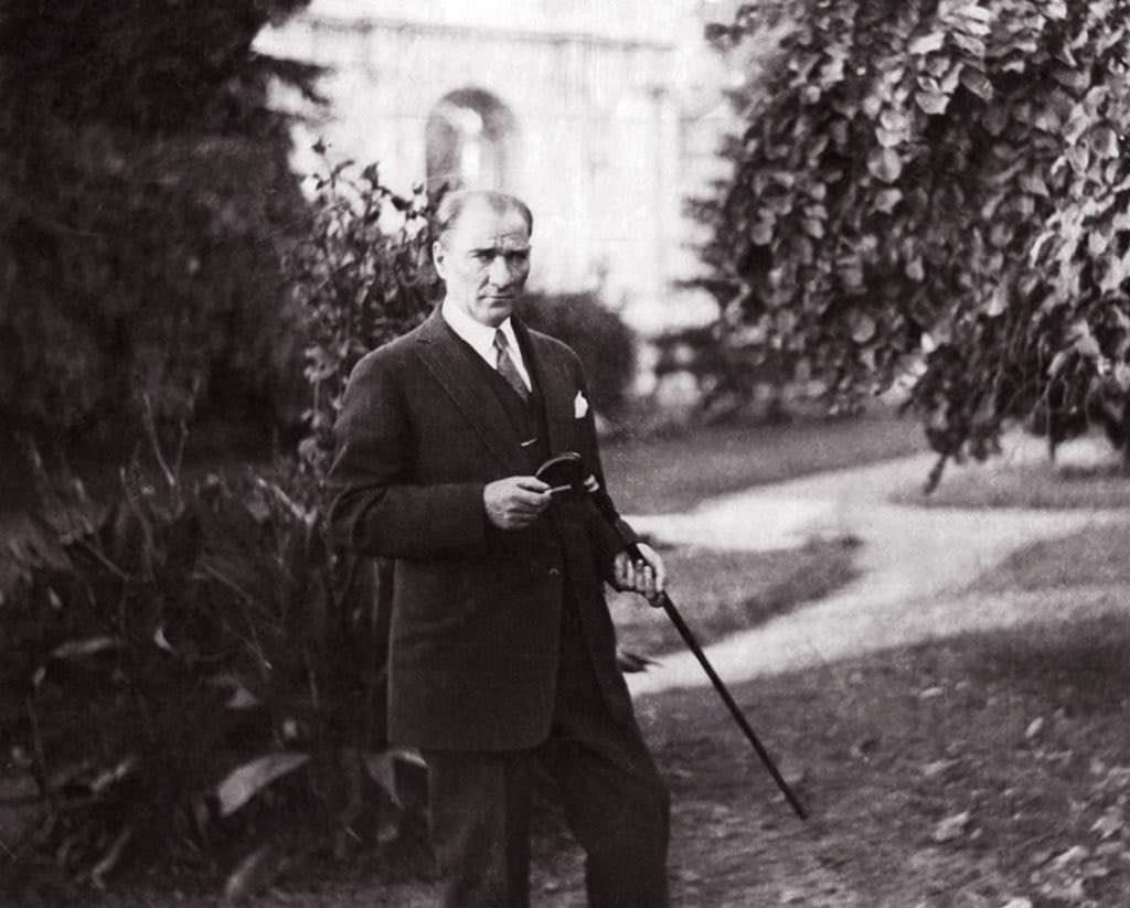 “Umutsuz durumlar yoktur umutsuz insanlar vardır, ben hiç bir zaman umudumu yitirmedim”