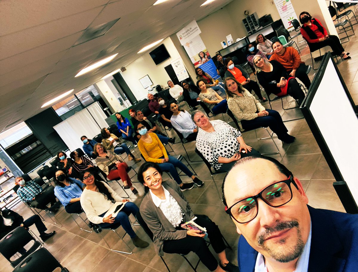 Tuve la oportunidad de reunirme con parte del equipo <a href="/ConsulMexDal/">ConsulMexDal</a>, valoro mucho su entusiasmo y vocación de servicio para apoyar a la comunidad. Coordinarnos horizontal, vertical y transversalmente entre áreas es importante para atender eficientemente a las personas mexicanas!