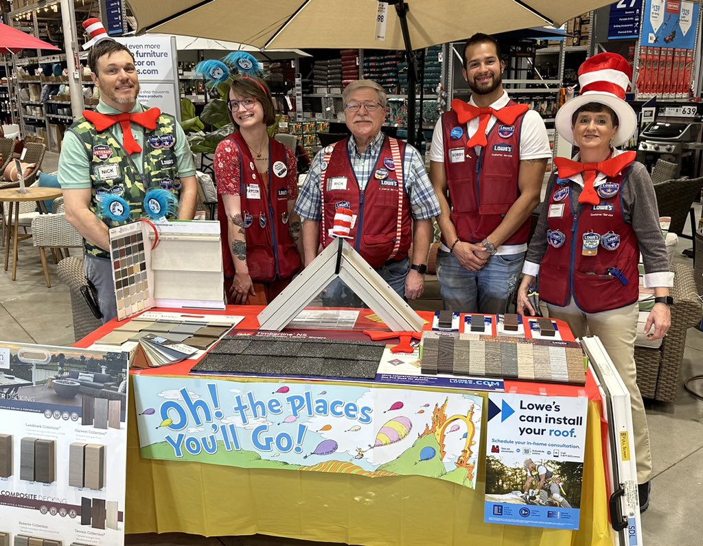 lowes0637 tweet media