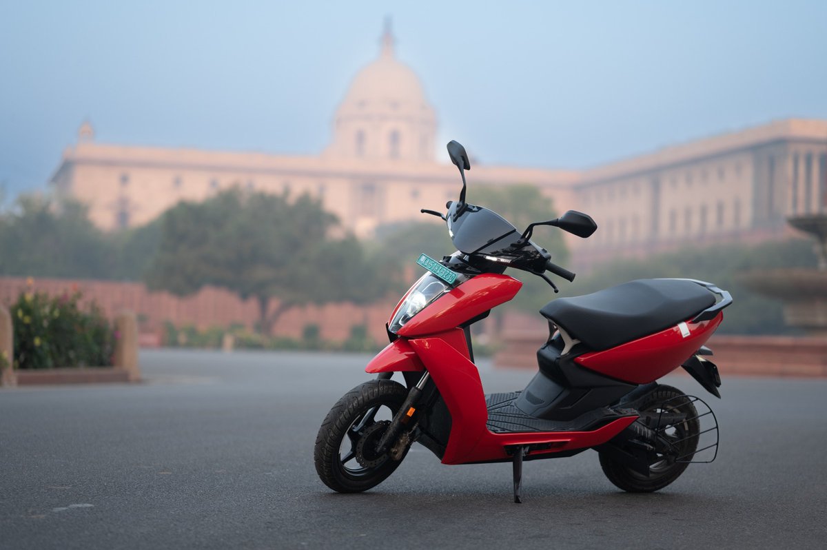 Vikramjit Singh Rooprai (@delhiheritage) on Twitter photo Best way to explore Delhi is on a 2-wheeler. And Electric is its future.
BTW, do you know, the corner of this building at the raisina ramp contains names of its contractors Sujan Singh and Sobha Singh (g.father & father of Khushwant Singh)
<a href="/atherenergy/">Ather Energy</a> <a href="/tarunsmehta/">Tarun Mehta</a> Best way to explore Delhi is on a 2-wheeler. And Electric is its future.
BTW, do you know, the corner of this building at the raisina ramp contains names of its contractors Sujan Singh and Sobha Singh (g.father & father of Khushwant Singh)
<a href="/atherenergy/">Ather Energy</a> <a href="/tarunsmehta/">Tarun Mehta</a>