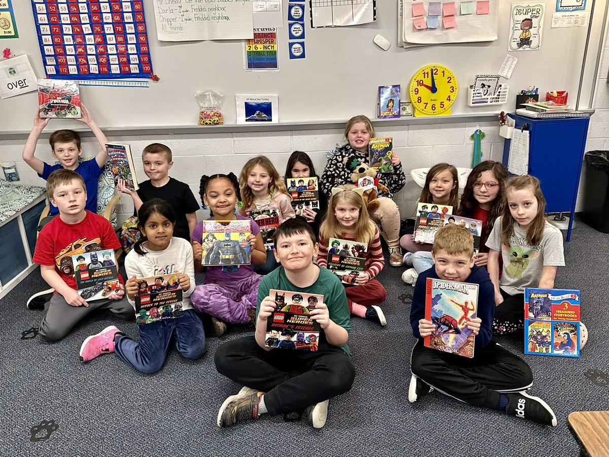 Enjoying superhero books and time with Wile E. Coyote! <a href="/SLCSSalem/">Salem Elementary</a>