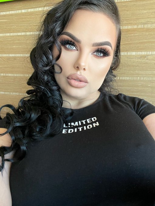 Vegas let&rsquo;s work 💋 https://t.co/aTWenLbK7c