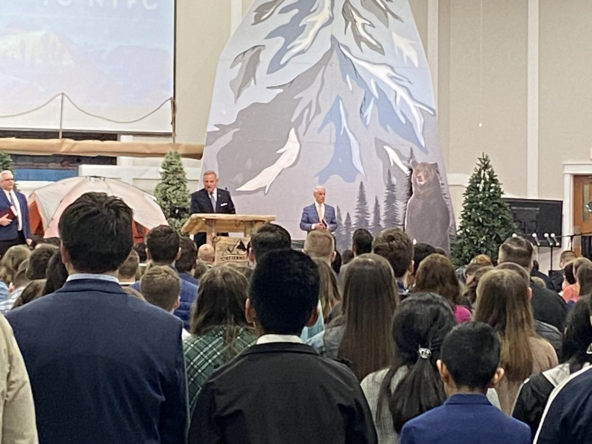 drjefffugate's tweet photo. 1,100+ teens from across America attended the @nyfc2023  this week! My how my heart is encouraged to see another generation committing themselves to serve God.  They loved the traditional, fundamental music and responded to preaching on Standards, Soul Winning and Serving God. https://t.co/scPVCgynFh
