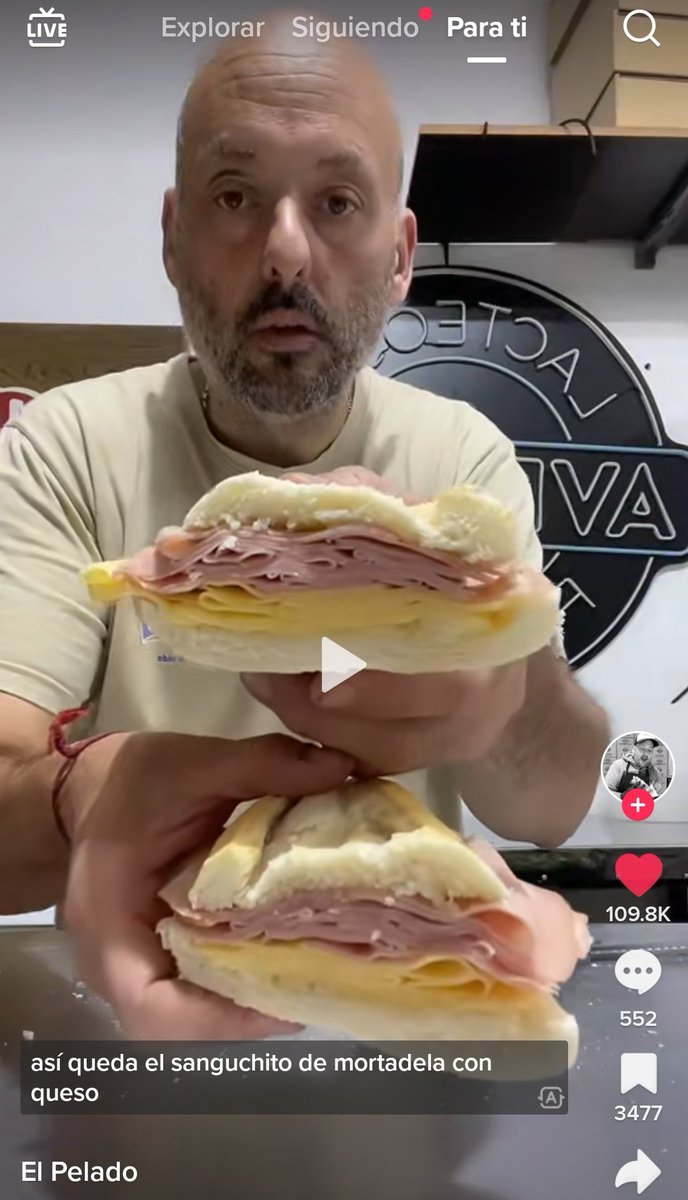 Mi sueño frustrado es comprarle un sanguchito al pelado de tik tok😔