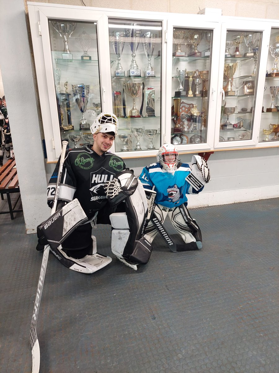 Ruby was a mascot for <a href="/hullseahawks/">Hull Seahawks 🦅🏒</a> the other weekend 6yo nettie 🤦🏻‍♂️Heros inspiring the future 🏒🥅🦈