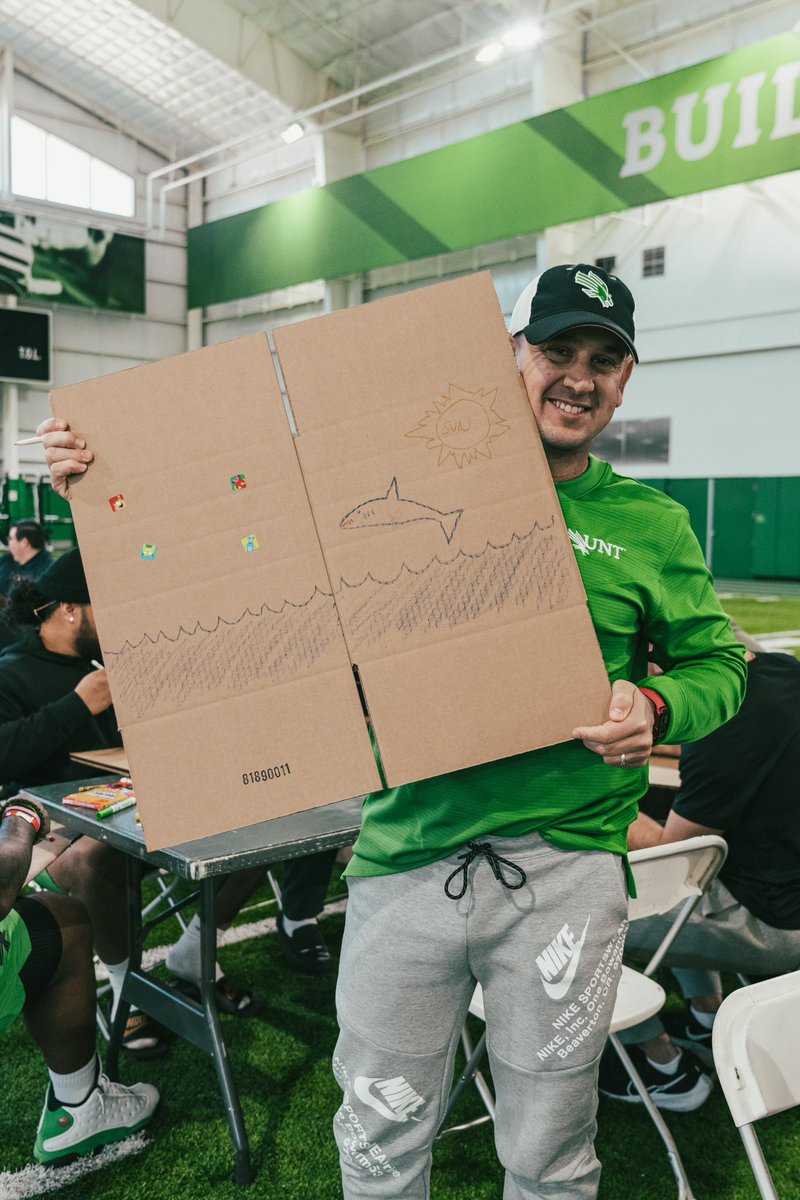 MeanGreenFB's tweet image. Had an incredible time this afternoon serving the community and having a hand in providing service to those in need🙌

#GMG 🟢🦅