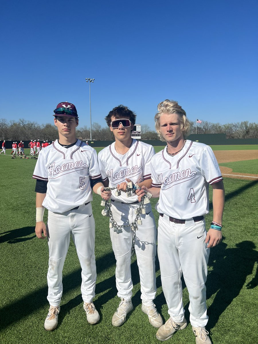 #LockedIn Players of the Game in a 12-4 W vs Giddings goes to <a href="/therealryanhost/">Numbers Guy</a> who was 3/4 w/ 1 RBI &amp; 1 R scored. <a href="/dillanakin4/">Dillan Akin</a> who was 2-2 w/ 2 RBIs, 1 R scored &amp; 2 BB. Also <a href="/MasonKuzel/">mason kuzel</a> 3-3 3 RBIs and 1 R scored. #StandardsOverFeelings