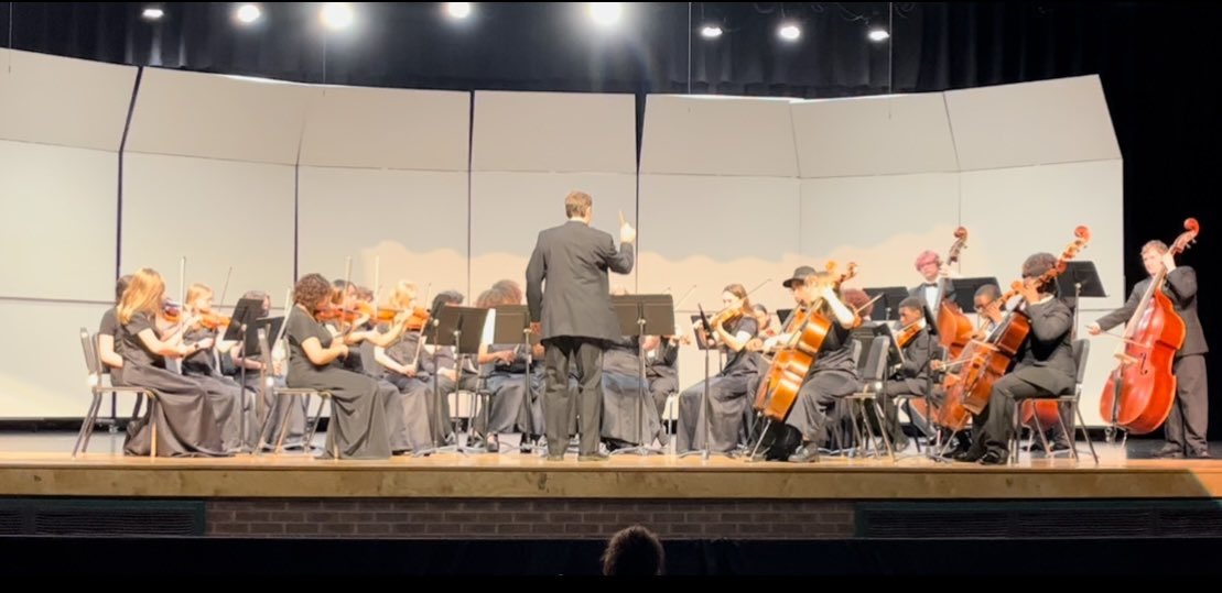 Congrats Green Run Orchestra on a fine performance at assessment today! Our Stallions earned 2 Superior and 2 Excellent ratings from the judges today. Well done! 💙💚🎉🎻 <a href="/GRHS_Stallions/">Green Run Stallions</a> <a href="/grcollegiate/">Green Run Collegiate</a>