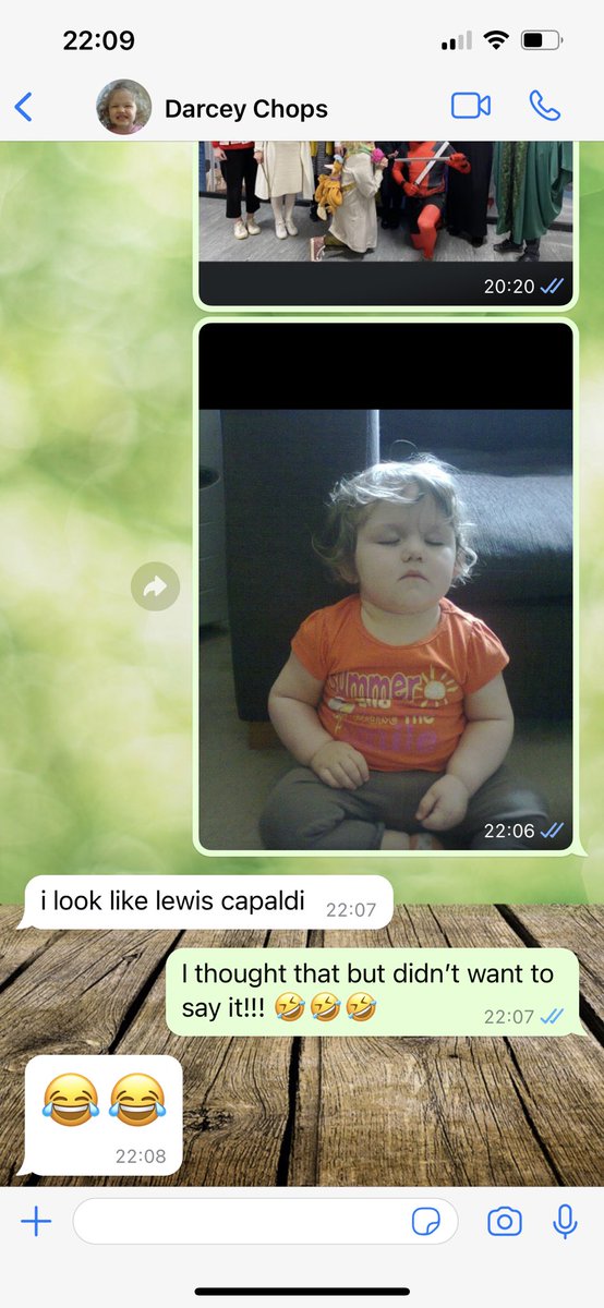 Kelly021085's tweet photo. Just sent my 12yr old daughter a picture of her when she was little &amp; this is the response I get @LewisCapaldi  absolutely wetting myself!! 🤣🤣 https://t.co/Un4s7iLNDN
