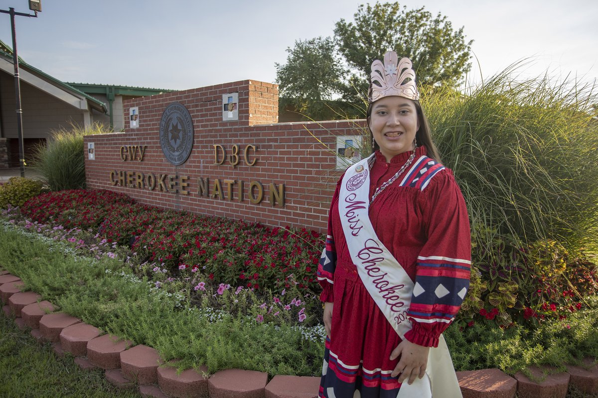Today is #WorldHearingDay! Miss Cherokee Lauryn Fields lives with hearing loss and her platform is to advocate for others. By joining Miss Cherokee and the global community, we can work together to make sure everyone has access to the #hearingcare they need. 🦻💗