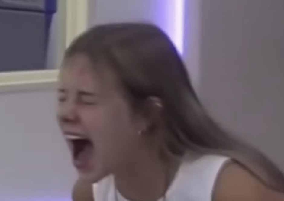 esta en línea y no responde