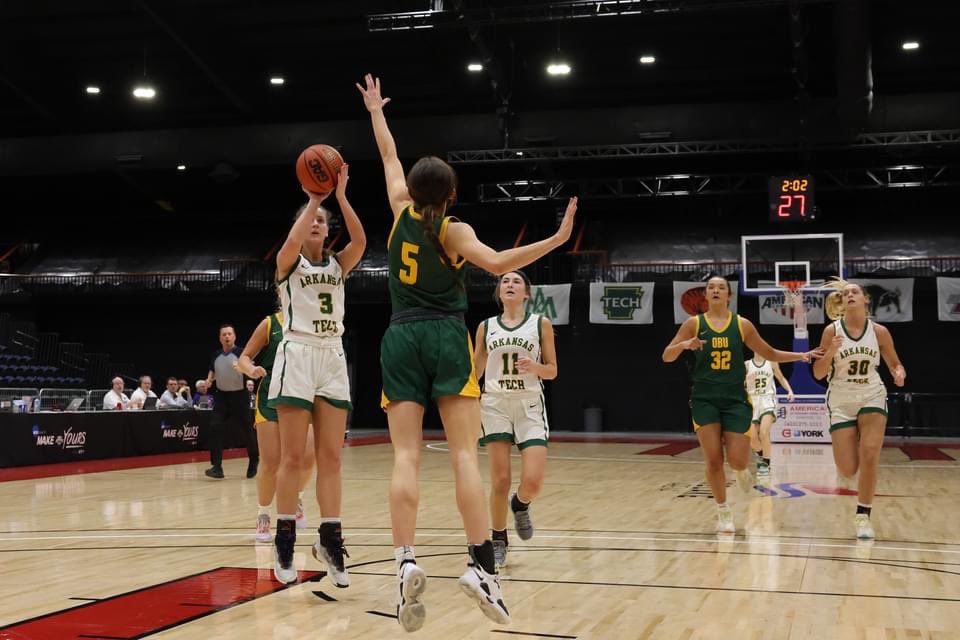 ATUWBasketball's tweet photo. The joy is in the journey. So much love for this team and all they gave to the program this year Showed unbelievable heart today in a quarter finals loss but rest assured we will be back. We are young, we are hungry and we aren’t done. Until next time 
💚🏀💛 https://t.co/jS4Yky81cO