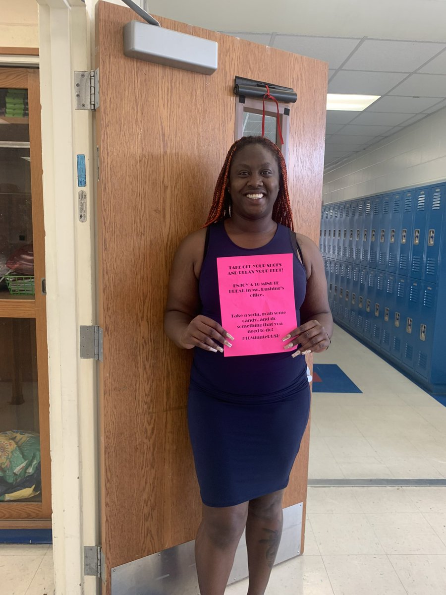 Rushing2Lead's tweet photo. Sometimes it’s the simple things that mean so much more. Today I took time out of my day and gave each teacher in my building a 10 minute break in my office to have a soda, eat some candy or even make a call! I think they enjoyed it! @cmspartans https://t.co/5Cjv397Aqn