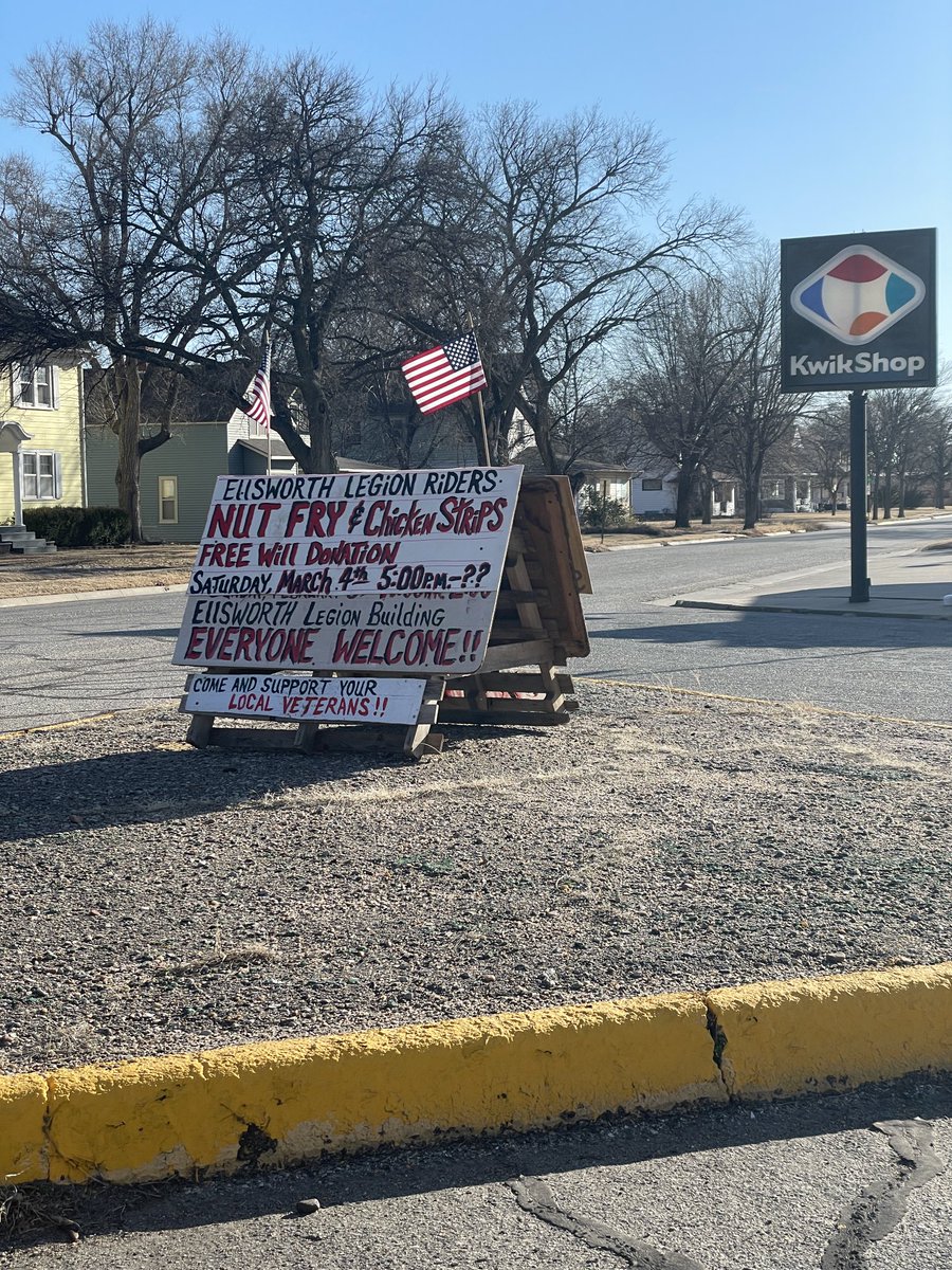 Tell me you’re from small town Kansas without telling me you’re from small town Kansas:
American Legion nut fry