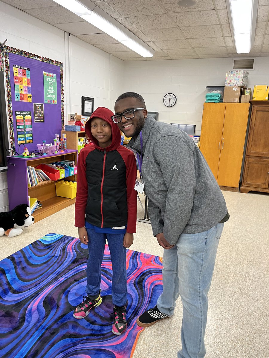 Kelly Foster tweet media