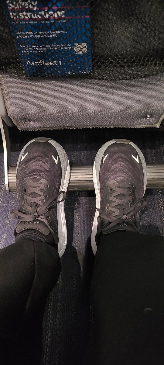 PersDevSolu's tweet image. Traveling shoes - taking Amtrak to Rhode Island and back. I had the privilege to be the featured Women’s HerStory Month speaker at @BryantUniv today. Will share pics when I receive the official ones. BTW - I LOVE taking the train. Such a wonderful way to travel. #WomensHerstory