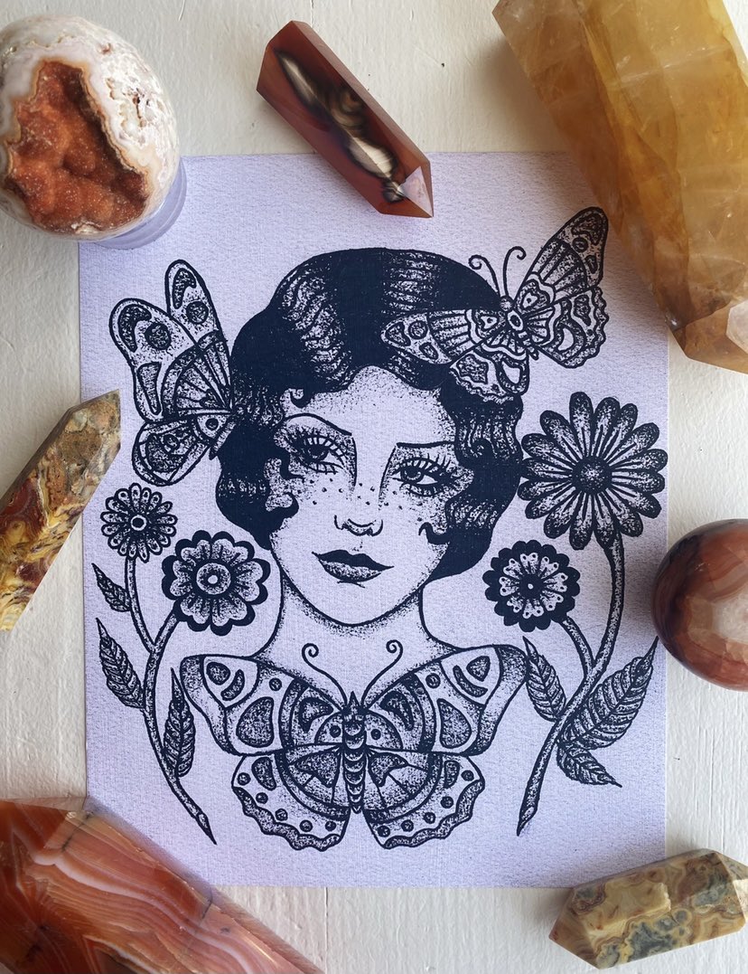 JamieMolden's tweet photo. Have you grabbed any $10 prints yet? Any of my 8x10” prints are only $10 each through Sunday! ✨ https://t.co/uDQlwx4Qfx