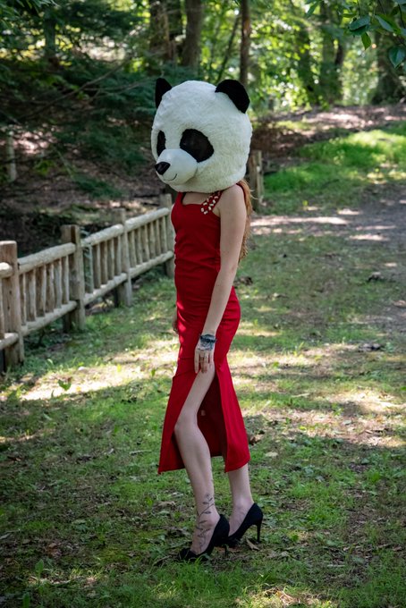 i get #weird sometimes https://t.co/ZjDFiXzQYN<a href="/tag/weird"class="tags">#weird</a>