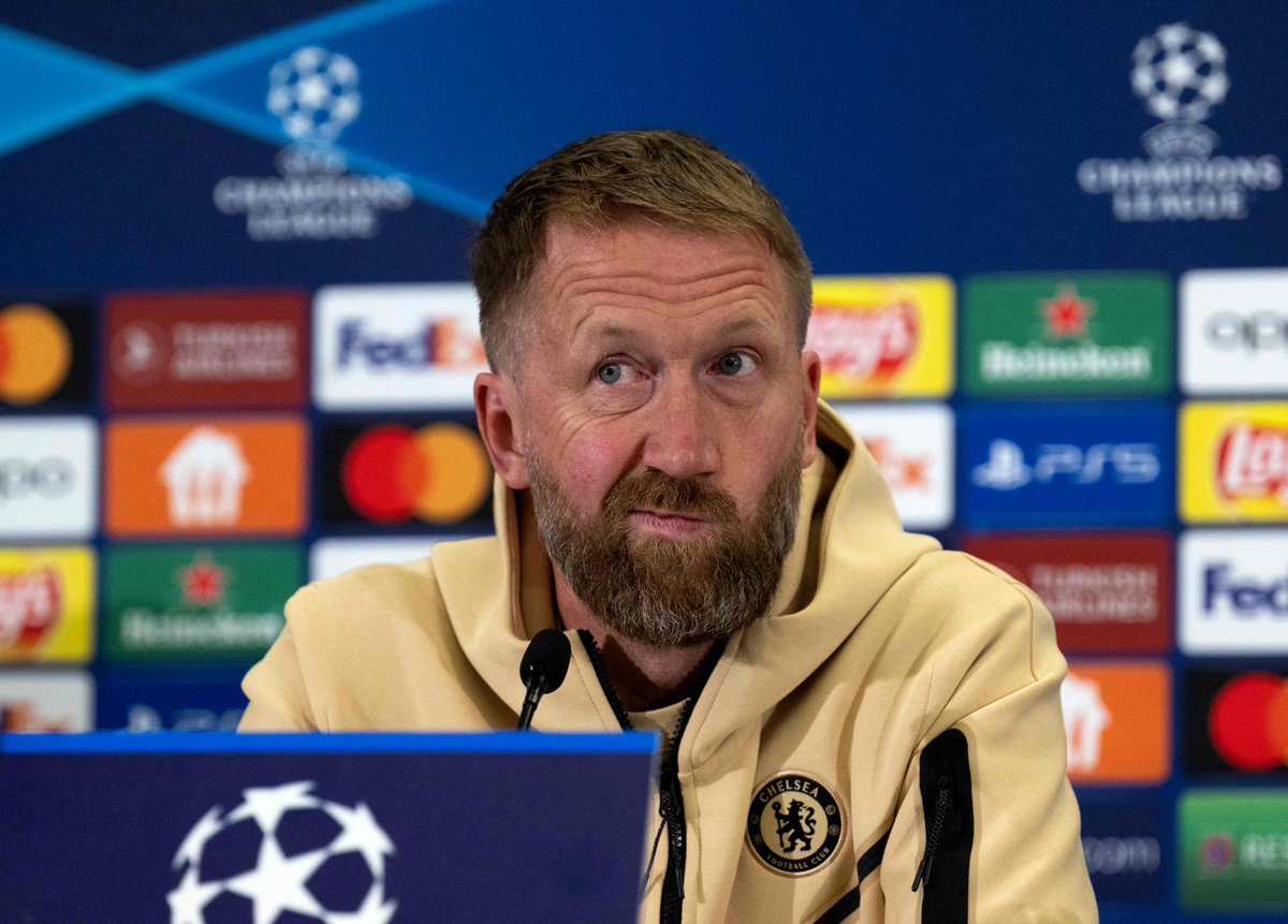 Graham Potter: “I feel the support of the players and everyone here. I understand the frustration externally but among the players, it's desire for us all to do better... that's the pleasing thing”. 🔵 #CFC

“We are fighting, we feel it’s close”, he says — quotes via <a href="/AdamNewson/">Adam Newson</a>.