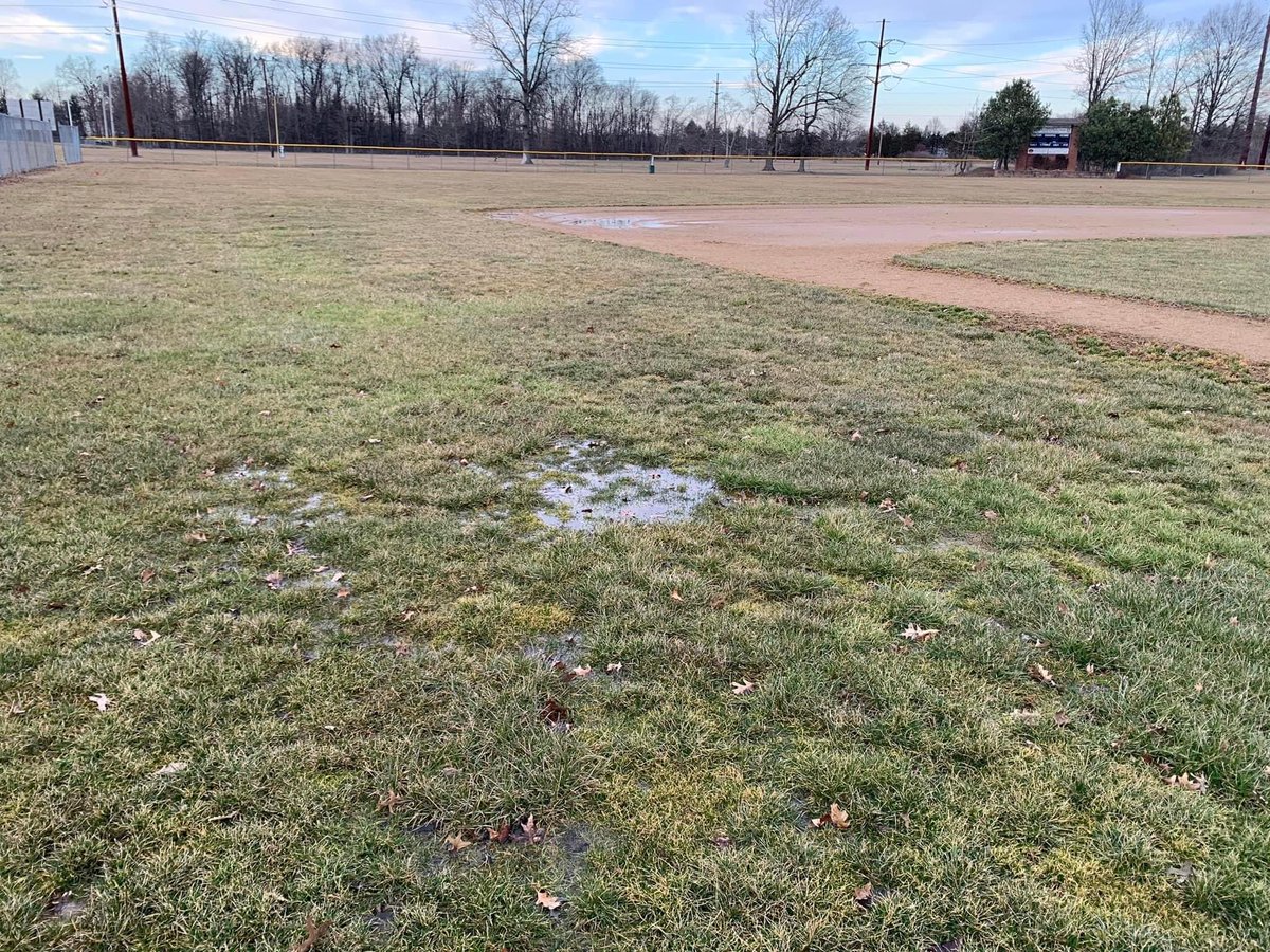 On the left is @PerkValleyBASE and their turf field on the right is the current state of our home field. 3 day until tryouts @QCSDnews