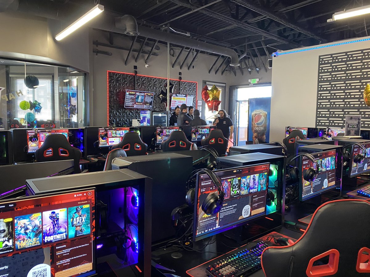 Congratulations to Contender eSports Gaming Center on their grand opening at Diamond Jamboree! This is a great place to come alone or with friends & play video games for fun or to compete as teams.

Private rooms and a snack bar is located on-site.

#Irvine #irvinechamber