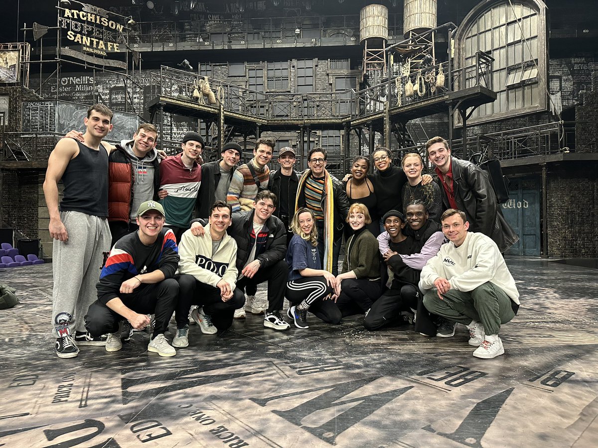 In London seeing an old friend… and meeting some new ones.  @newsies <a href="/newsies_uk/">Newsies</a>