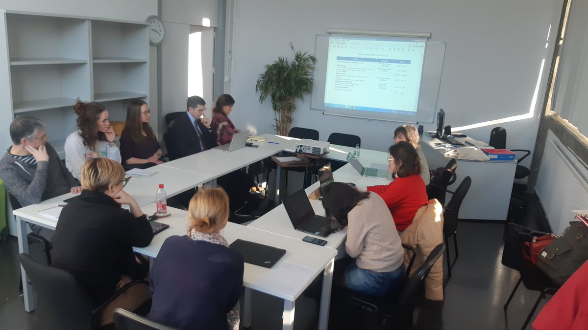 jars_roman's tweet photo. Acabamos una intensa semana de trabajo en el proyecto #integraLabplus con colegas de Alemania, Francia, Italia y Polonia. Gracias! https://t.co/1oima3gK2r